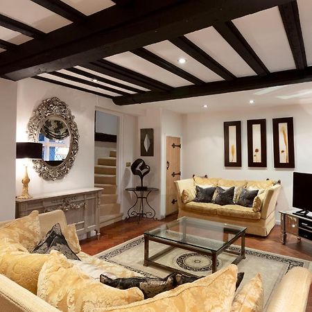 Luxury Eton House, 5 Minute Walk To Windsor Castle Βίλα Εξωτερικό φωτογραφία