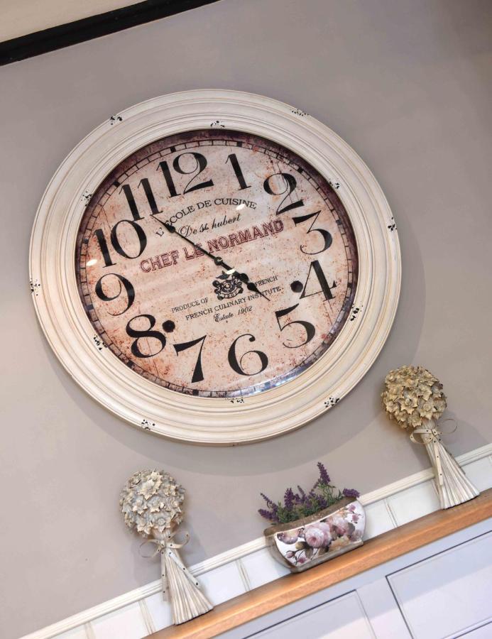 Luxury Eton House, 5 Minute Walk To Windsor Castle Βίλα Εξωτερικό φωτογραφία